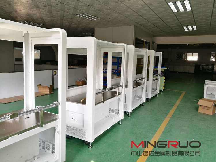 昆明天佑养生服务中心有限公司教您在制作钣金件的时候各种材料的比较